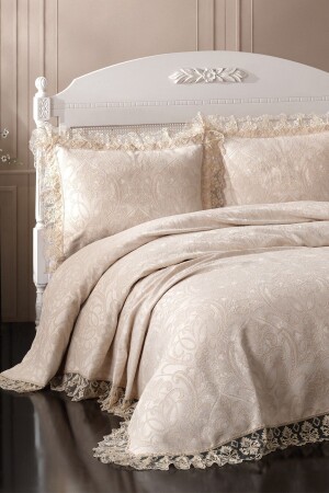 Violet Lace Bedspread (Brown) - Birhome