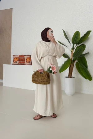 Viral Kleid mit Bindeband aus natürlichem Leinen in Beige - Nuuwears