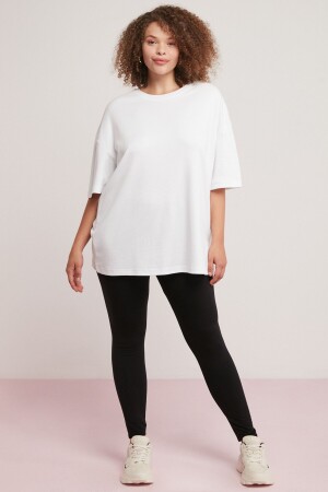 Vıvıan Kadın Interlok Oversize Yuvarlak Yaka Ekru Büyük Beden T-shirt - Ethiquet