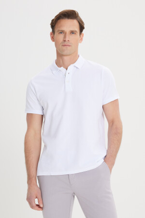 Weißes Herren-T-Shirt mit Rollkragen aus 100 % Baumwolle, schmale Passform, schmaler Schnitt, Polo-Ausschnitt, kurzärmlig - Altınyıldız Classics