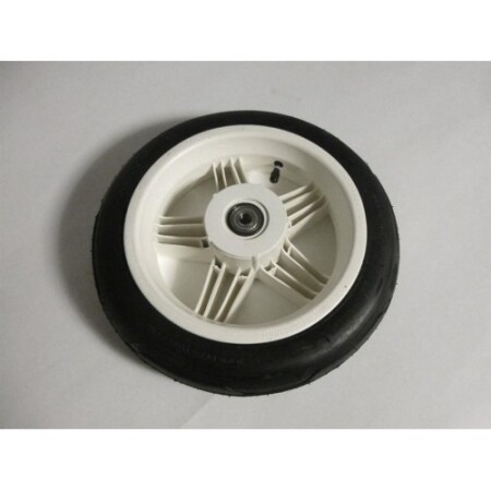 Wheel white 12.5x3.00-9 slick - BERG