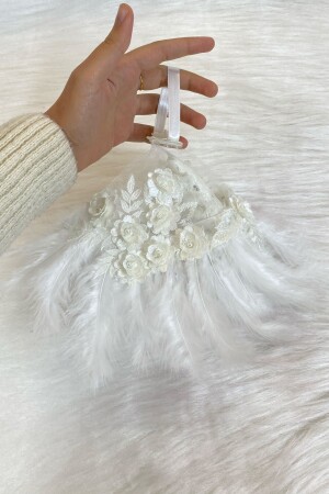 White Bridal Handkerchief - Layered Floral Guipure Pearl Feather Decorated Halay Handkerchief - Zeymerade