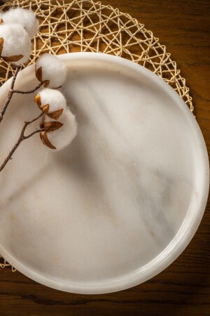 White Marble Presentation Tray Voodo2014 - Voodo Concept