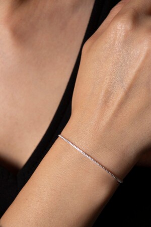 Women's Chain Model 925 Sterling Silver Bracelet - Elika Silver
