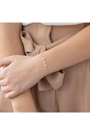 Women's Elegant Pearl Silver Bracelet BRC0342-Gcc240-Sz21 - BERCHINE