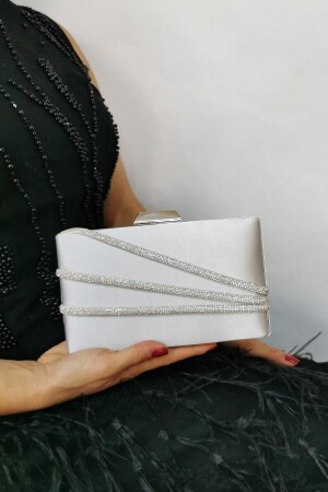 Women's Evening Dress Bag Three Lines Stone Detailed Stylish Satin Silver Shu Mhu Evening Dress BG 05 - Shu Mhu