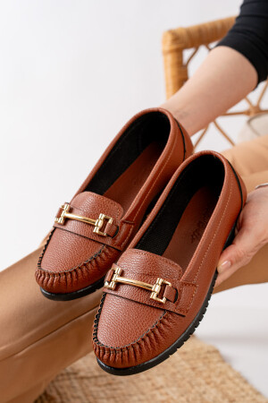 Women's Flats Lightweight Comfortable Sole Orthopedic Leather Skin Mother Shoes - Slipcat
