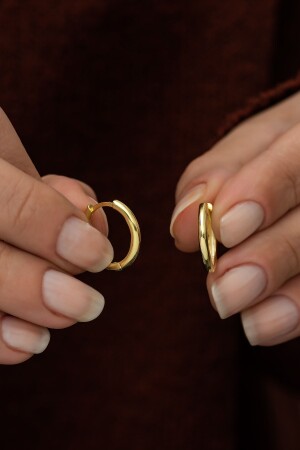 Women's Gold Hoop Earrings - Nereze
