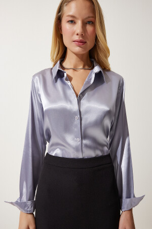 Women's Gray Lightly Draped Satin Surface Shirt DD00990 - Happiness İstanbul