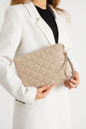 Women's Mink Patterned Portfolio Clutch Bag 25x19 Cm - Defnella