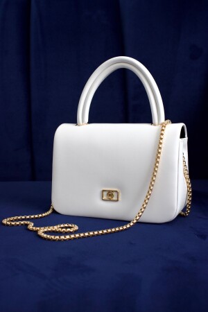 Women's Shoulder Bag with White Chain Strap - Mossi