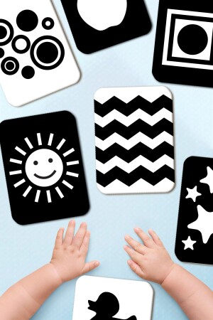 Wooden Educational Cards 0-3 Months Early Education Intelligence Card Baby Visual Stimulation Cards Visual Stimulation - Little One