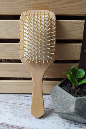 Wooden Hair Brush Elsevkozmetik - Lionesse