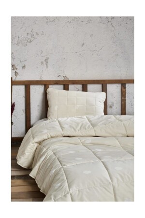 Wool Quilt Double 1407000000052 - Cotton Box