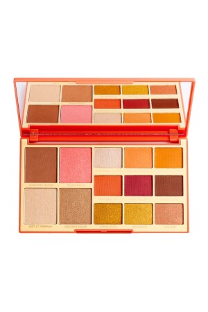 XRachel Leary God. on The Go Eyeshadow Palette 5057566076524 - Revolution