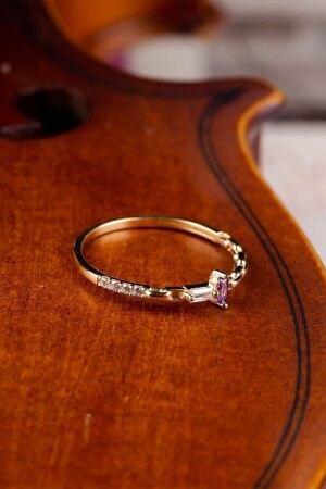 Zirkon Taşlı Minimalist Baget Altın Yüzük - Oroline Jewelry